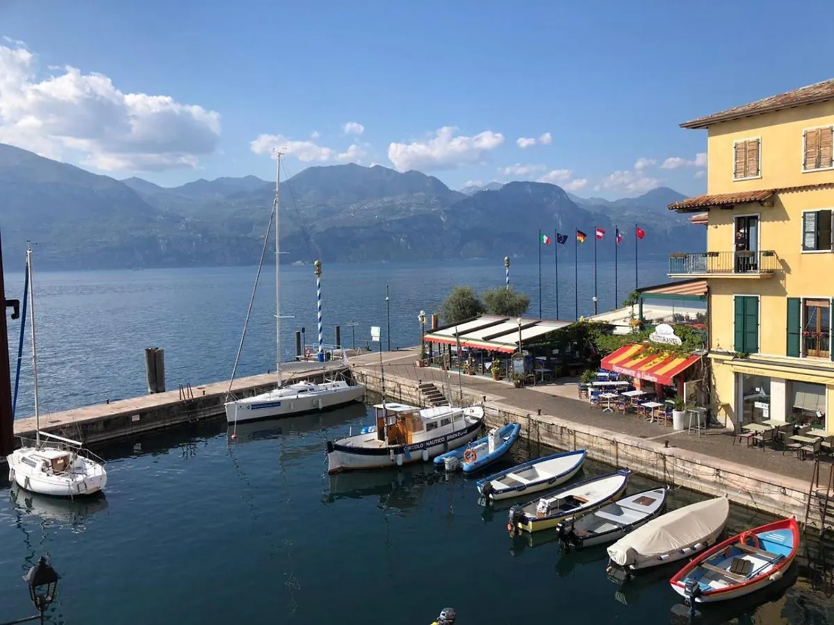 Holiday home Casa Beppino A Castelletto Villa Brenzone sul Garda
